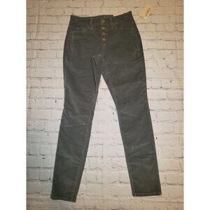 𝅺NWT Universal Thread Women's Size 00 High Rise Skinny Green Corduroy Pants